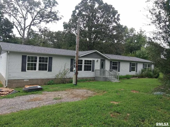 1404 County Road 750 E, Carmi, IL 62821