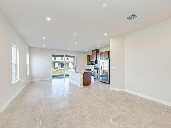 3rd image of 12435 Amber Creek Cir