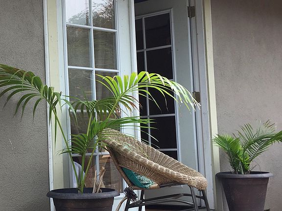 2nd bedrm porch