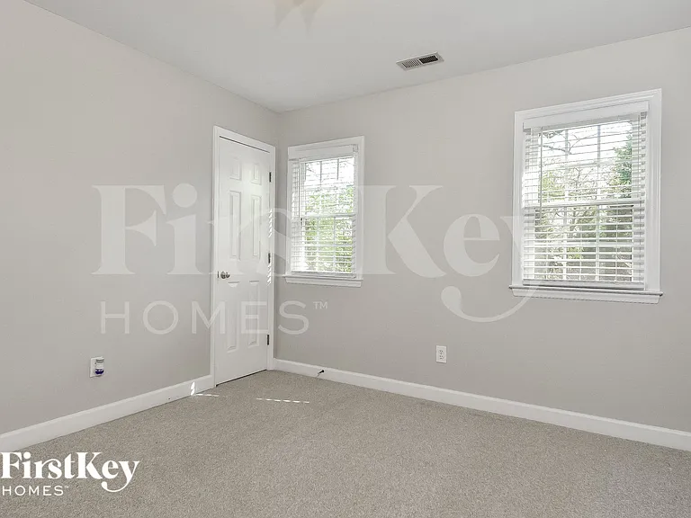 11 Stonebury Ct — Photo 11