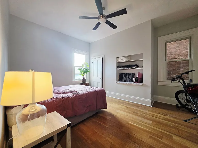 1409 Sheffield St — Photo 25