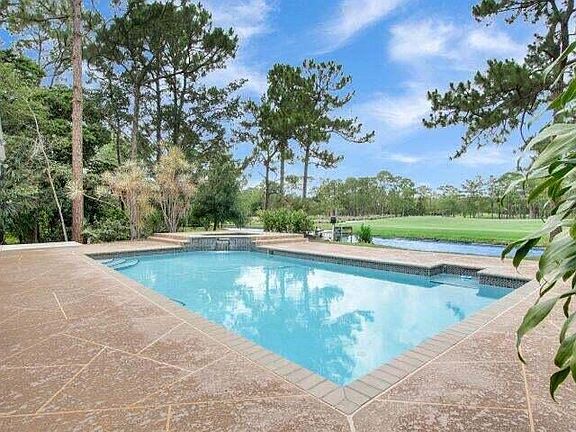 2nd image of 1328 SE Colony Way