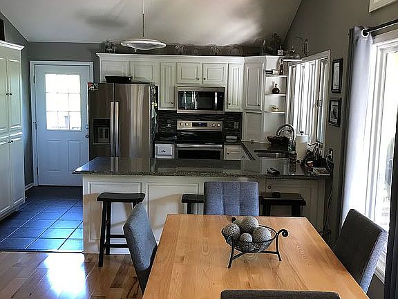 Dining / Kitchen area
