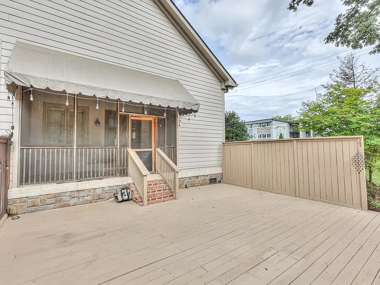 4100A Oriole Pl — Photo 56
