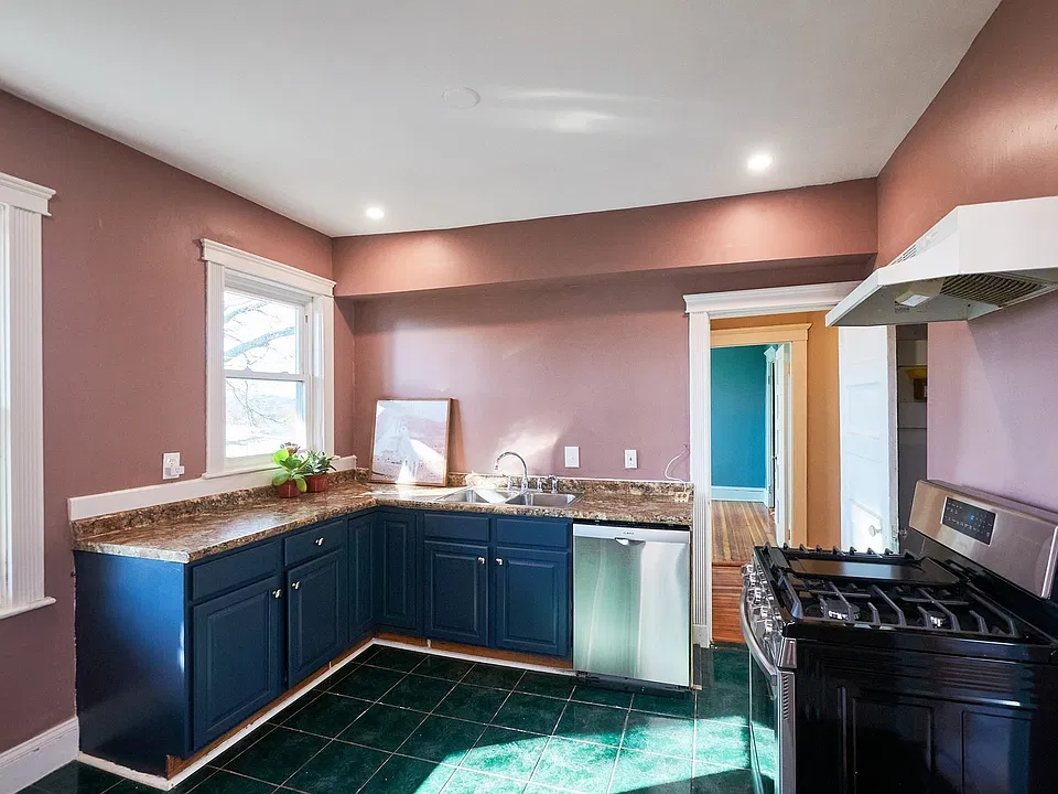 17 Mount Ida Rd #3