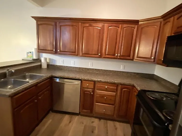 1512 N 540 W #103 — Photo 11