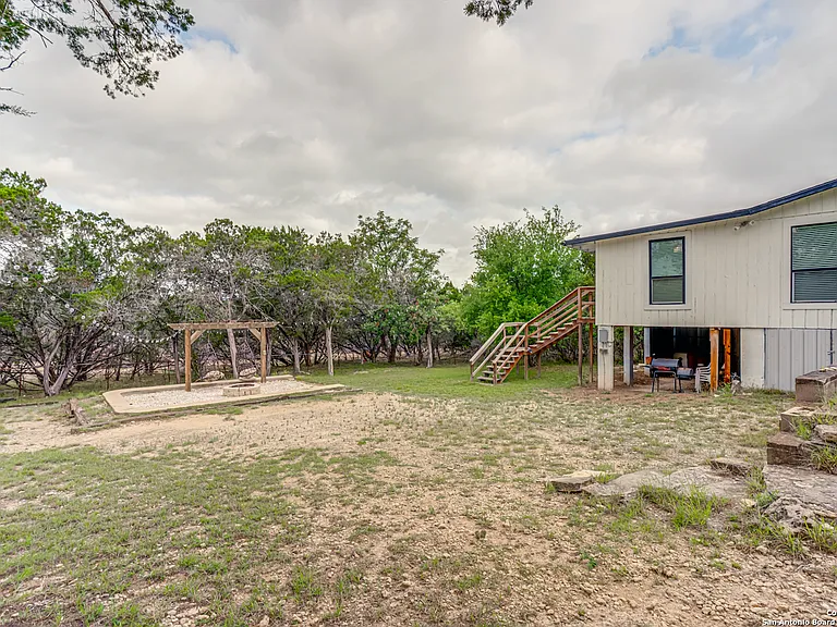 1482 Avenue Q — Photo 15