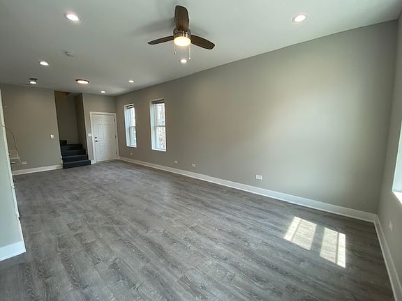 4th image of 1414 W Blackhawk St #2F