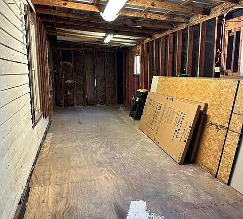 5th image of 207 Wilkie St