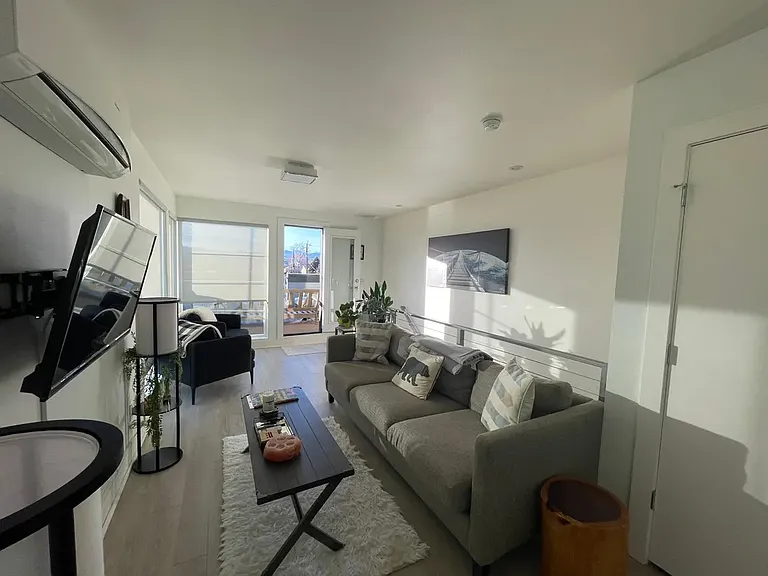 1265 N Tennyson St — Photo 26
