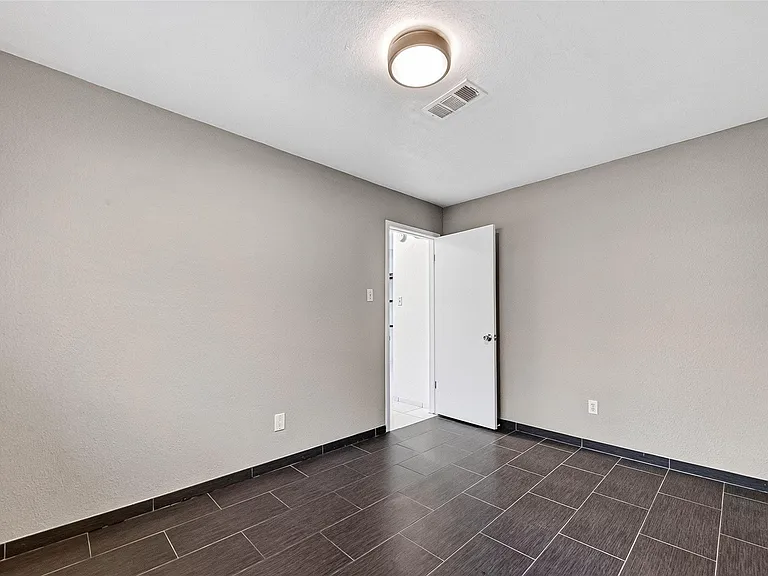 10315 Goodrum Rd — Photo 33