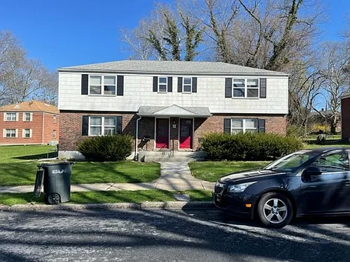 8 Dickinson Ave #A Photo 1