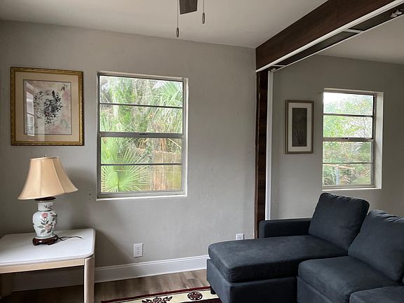 4th image of 1237 Daytona Ave #12371/2
