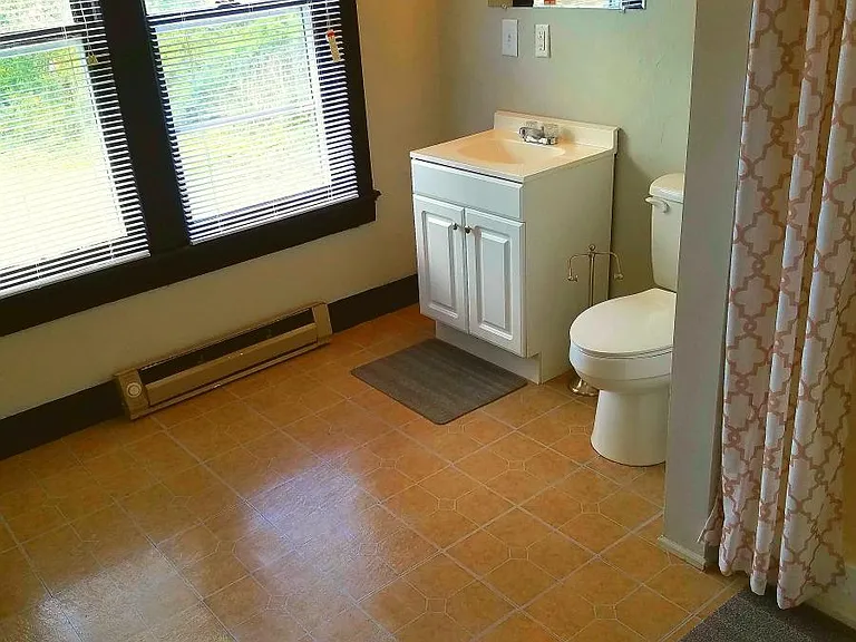 Bath #2 w/shower