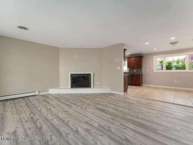 34 Bell St — Photo 4