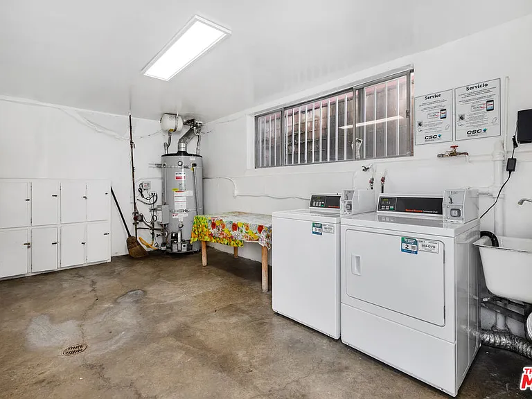 1023 N Laurel Ave #2 — Photo 14