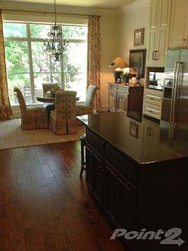 Eat in Kitchen