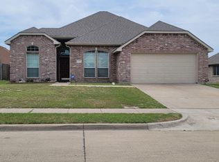 3030 Wren Ln, Midlothian, TX 76065