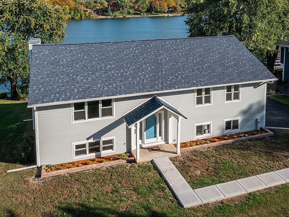 1st image of 13621 S Lake Dr