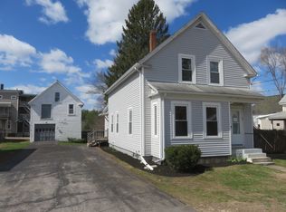 65 Bridge St, Berwick, ME 03901