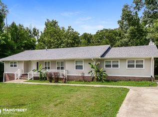 960 5th St, Pleasant Grove, AL 35127