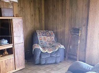 11460 SW 82nd Ter, Miami, FL 33173