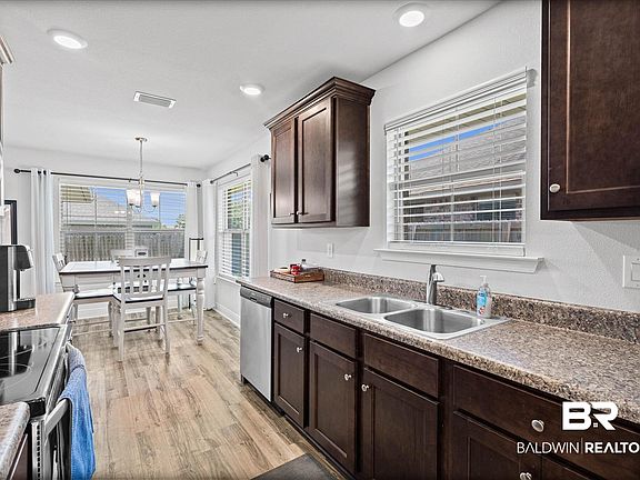 5th image of 22420 Respite Ln