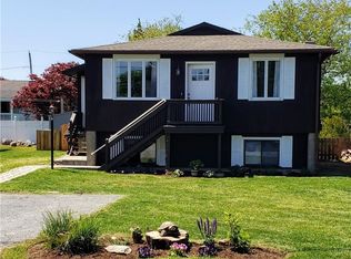 33 Tupelo Rd, South Kingstown, RI 02879