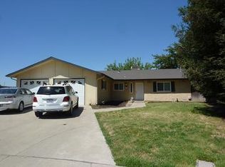 49 Carter Way, Fowler, CA 93625