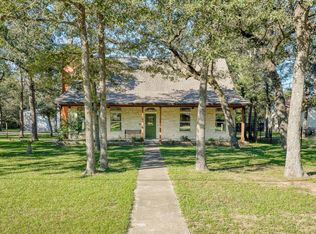 226 Cedar Hills Dr, Elgin, TX 78621