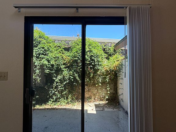 3rd image of 279 Branch St APT F