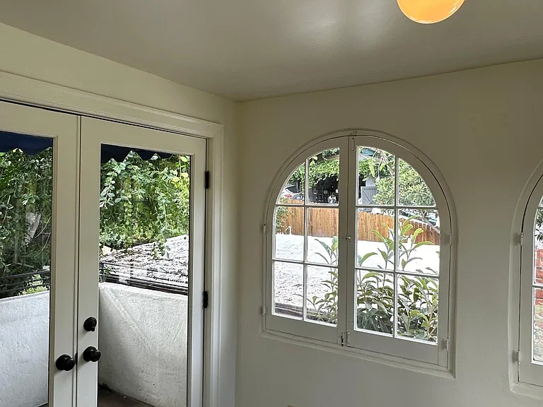 1517 Elevado St #SOURCE — Photo 32