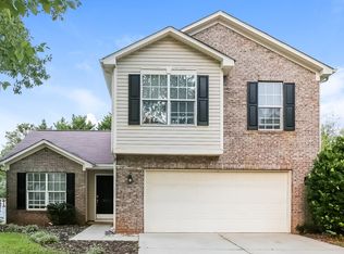 5870 Brookstone Dr NW, Concord, NC 28027