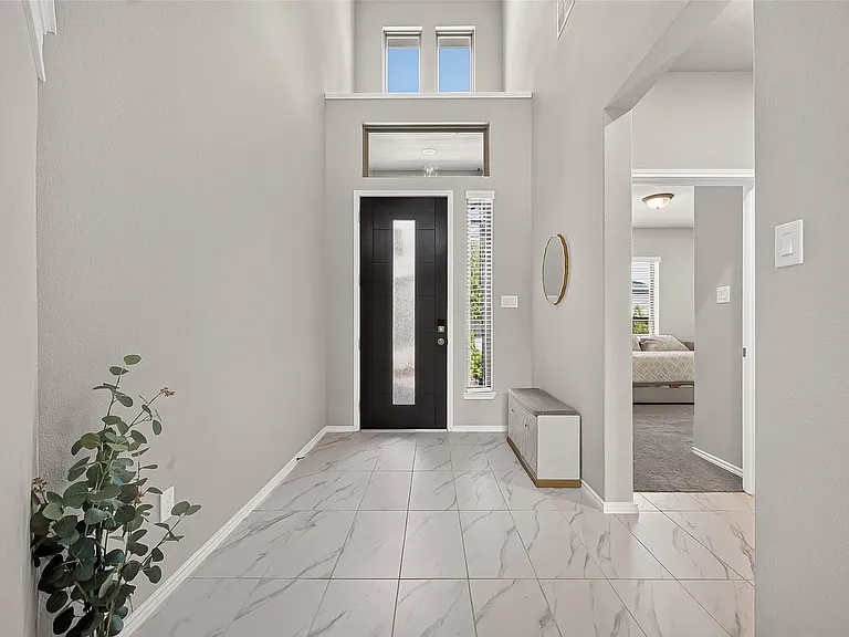 410 Mercury Sky Rd — Photo 8