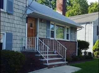 394 Walnut Ave, Cranford, NJ 07016