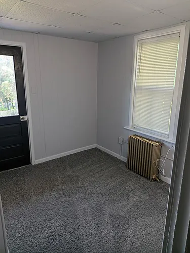 1216 Clark St Photo 1