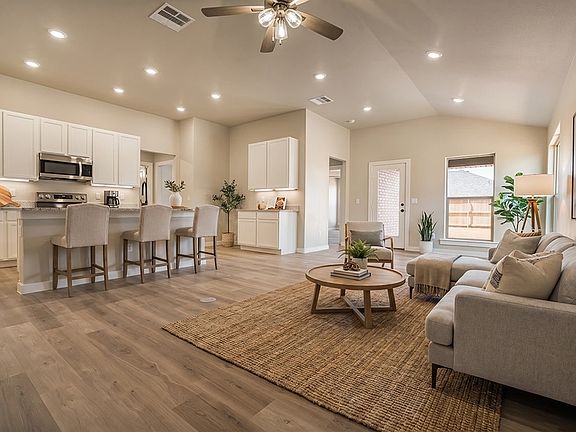 Living Room 3_Staged