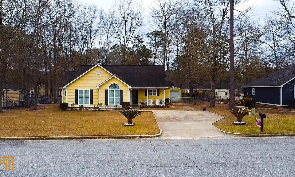 1st image of 107 Amicalola Ct