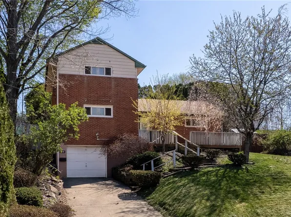 6510 Woodlawn Rd, Verona, PA 15147