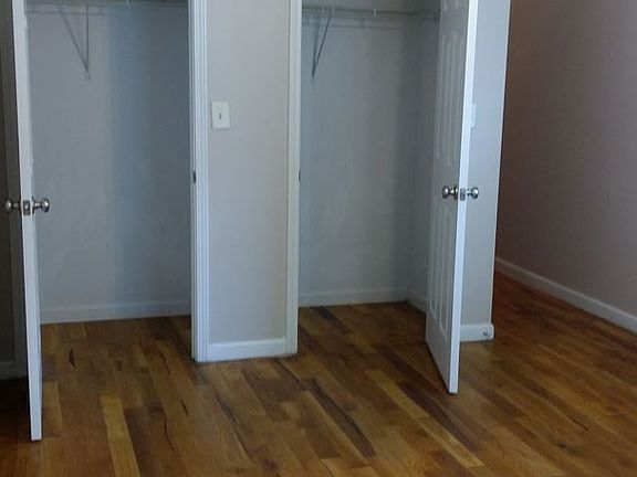 4th image of 2514 Cleveland Ave #A