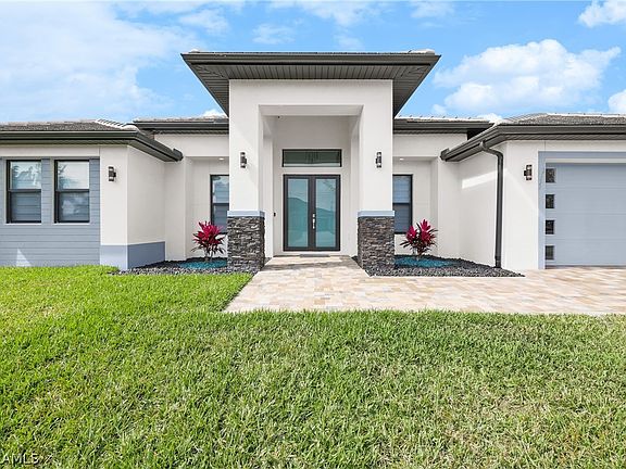 2nd image of 2532 SW 17th Place Cpe
