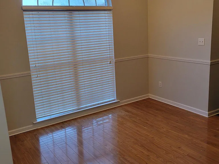1573 Lyla Cv — Photo 14