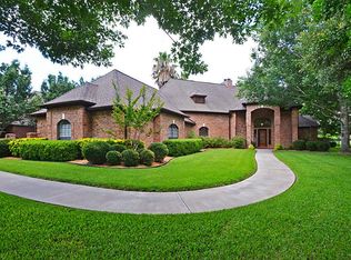4411 Waterbeck St, Weston Lakes, TX 77441