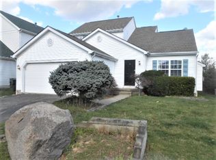 7176 Oliver Winchester Dr, Canal Winchester, OH 43110