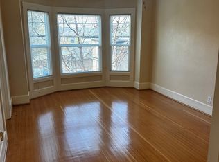 928 SE 37th Ave #202, Portland, OR 97214