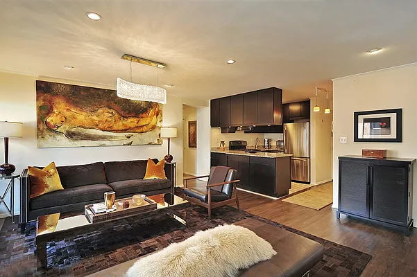 Sold by Corcoran | media 2
