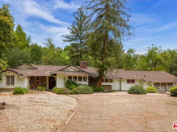 5854 Round Meadow Rd, Hidden Hills, CA 91302