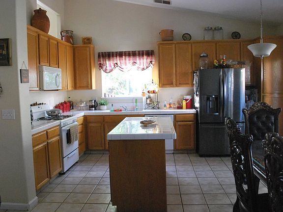 4th image of 5009 Countrywood Ct