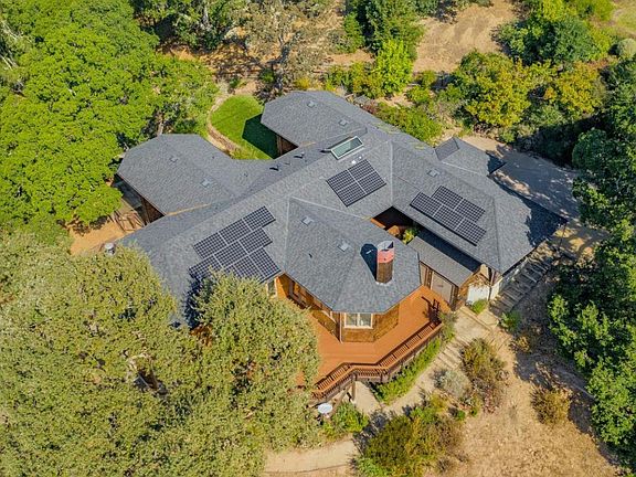 3rd image of 95 Palmer Ln
