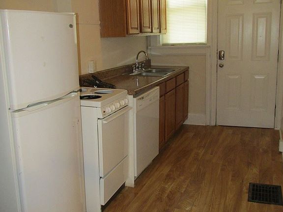5th image of 170 E 9th Ave #3024894